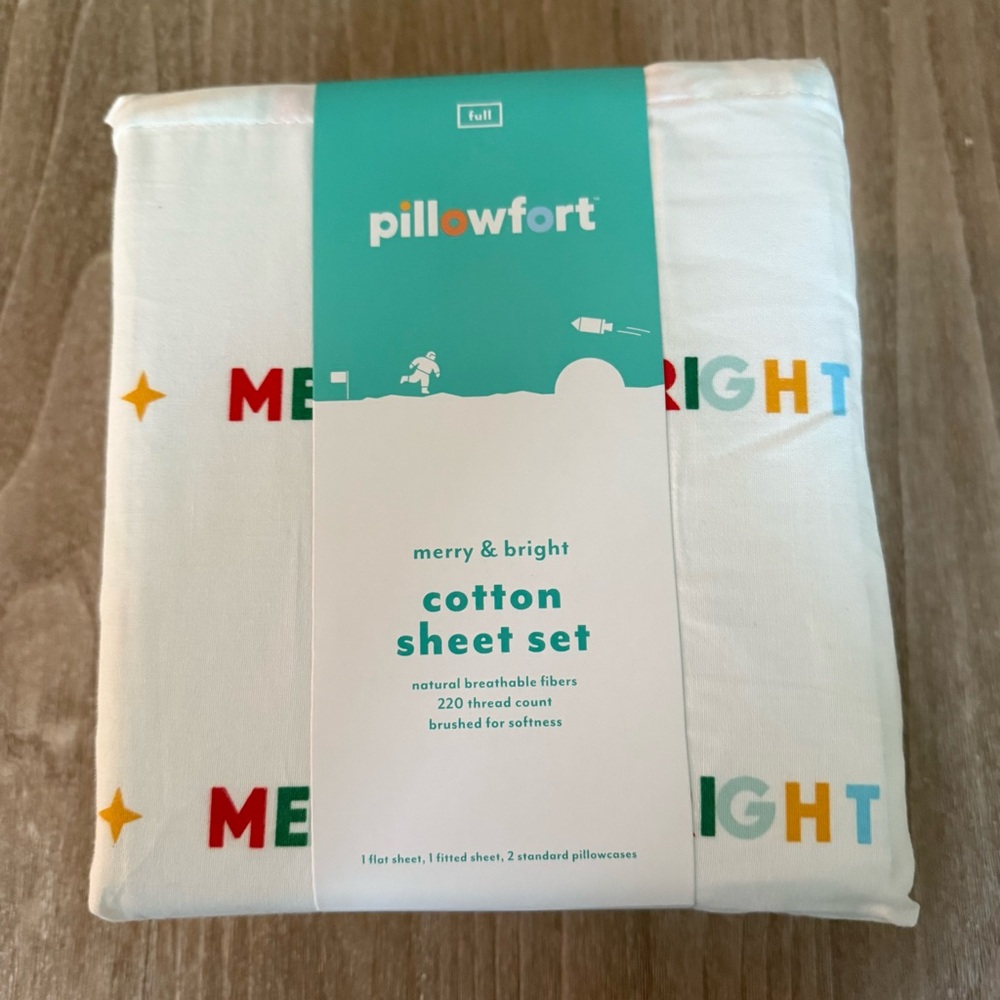 Merry and Bright Christmas Holiday 4PC 100% cotton sheet set FULL